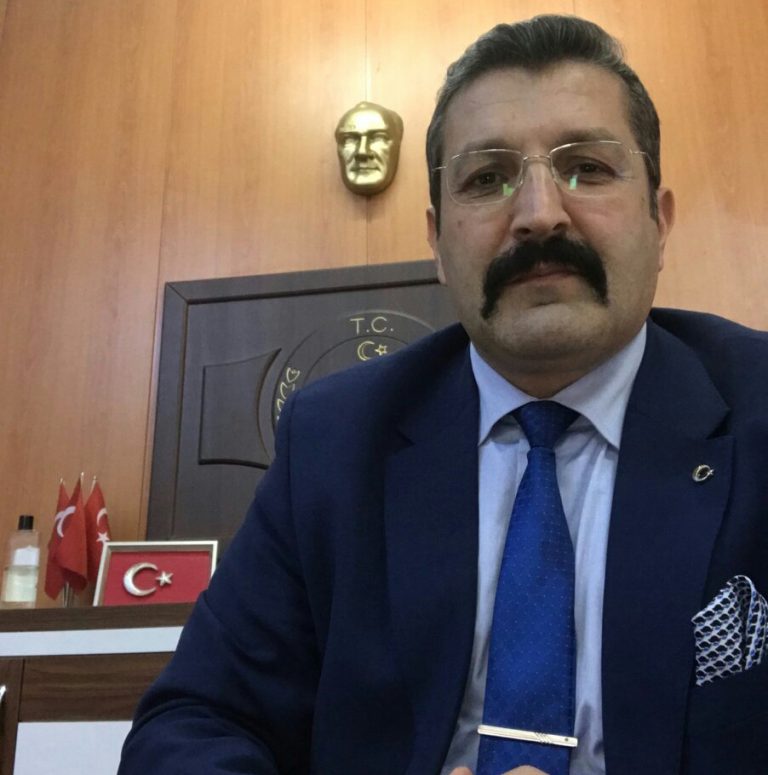 HABER | Parti Yargısı: Terör suçlarına bakmaya yetkili Bursa 11. Ağır Ceza Mahkemesi Başkanı Tamer Keskin 24 Haziran 2018 seçimlerinde Erdoğan’a desteğini açıkladı.